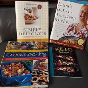 Weight Watchers Simply Delicious Cookbook